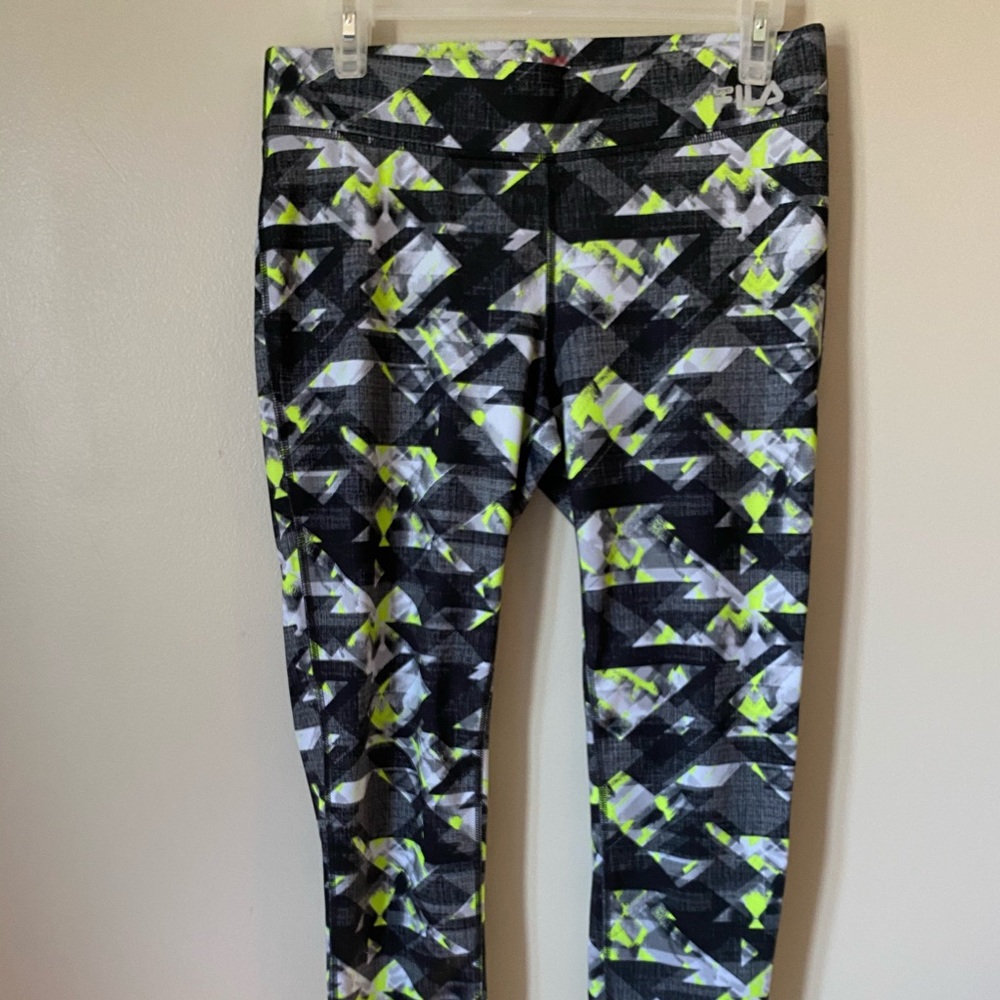 Capri women’s work out leggings